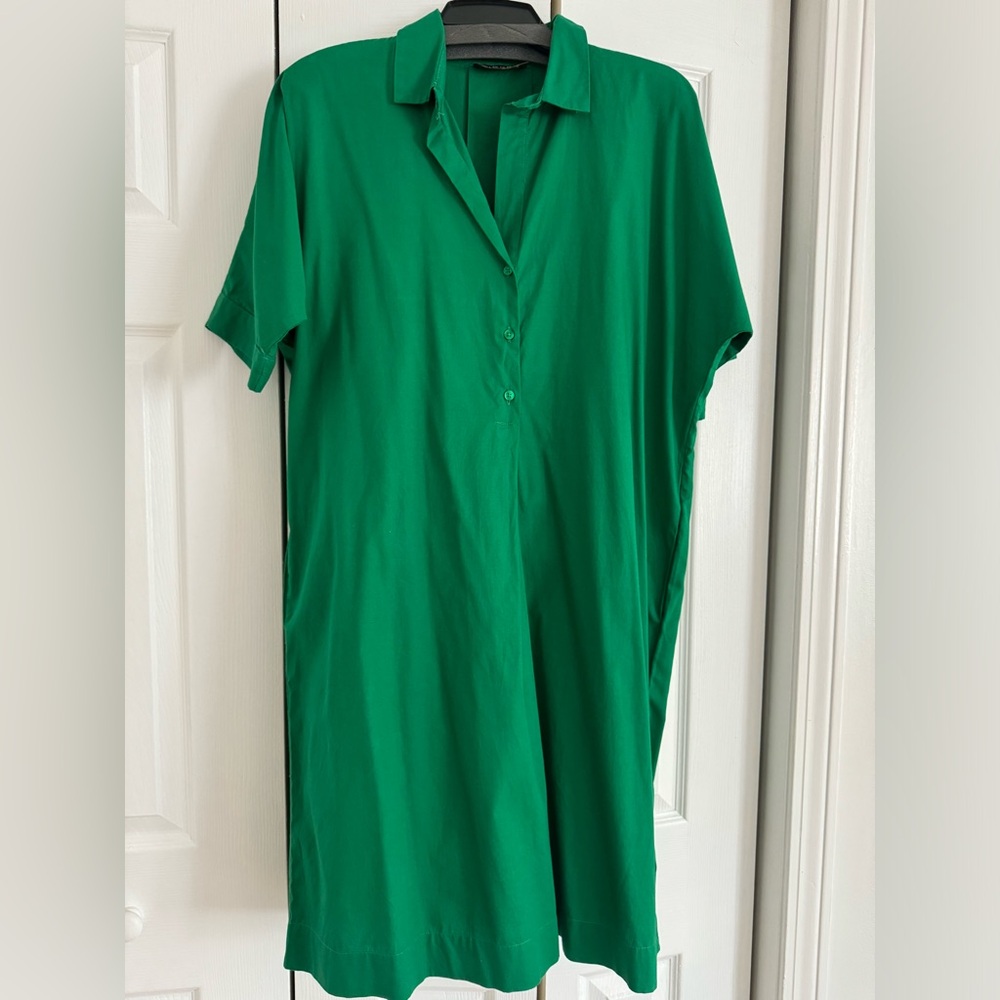 Never Worn. Brand New Green Cotton dress Piombo brand purchased in Italy.